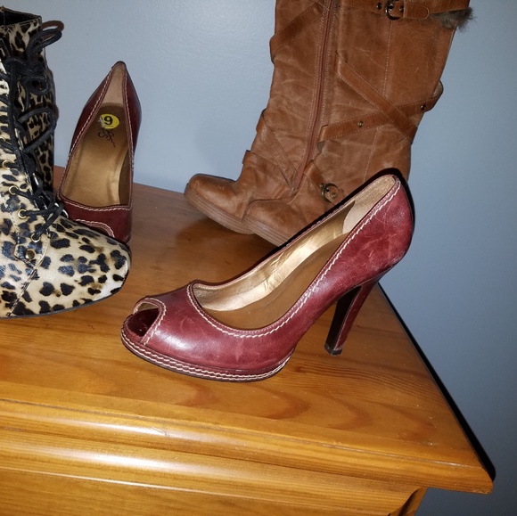3 pairs of heels - Picture 3 of 3